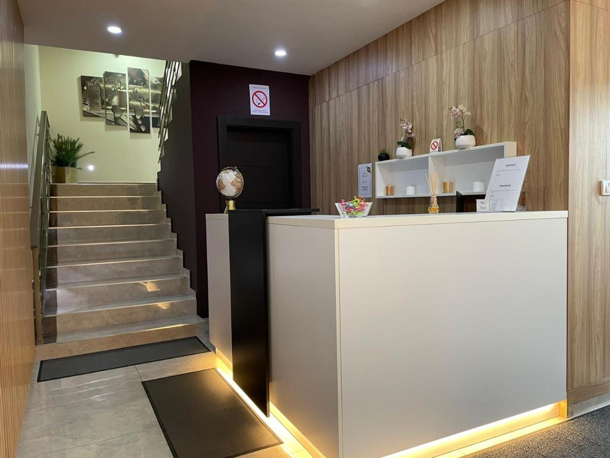 Galaxy Apartments เบลเกรด ภายนอก รูปภาพ