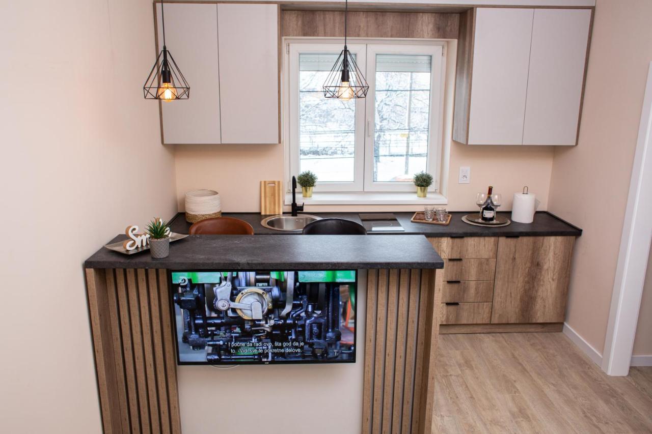 Galaxy Apartments เบลเกรด ภายนอก รูปภาพ