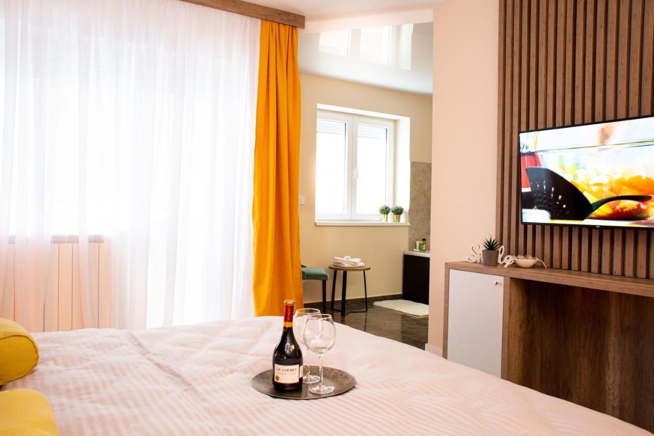 Galaxy Apartments เบลเกรด ภายนอก รูปภาพ