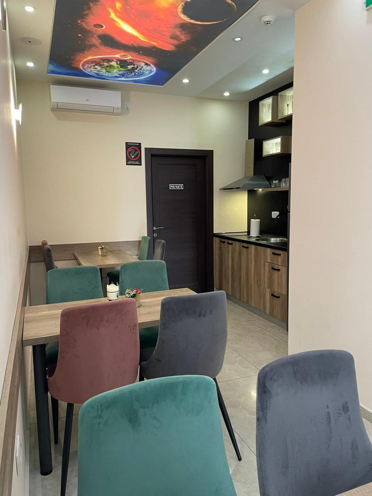 Galaxy Apartments เบลเกรด ภายนอก รูปภาพ