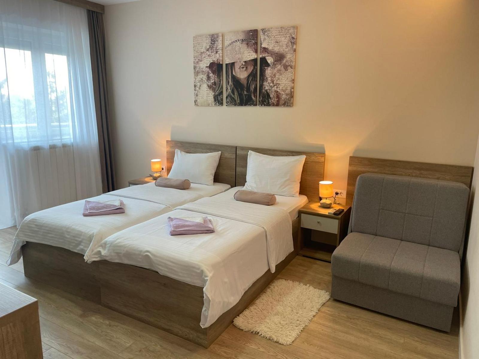 Galaxy Apartments เบลเกรด ภายนอก รูปภาพ